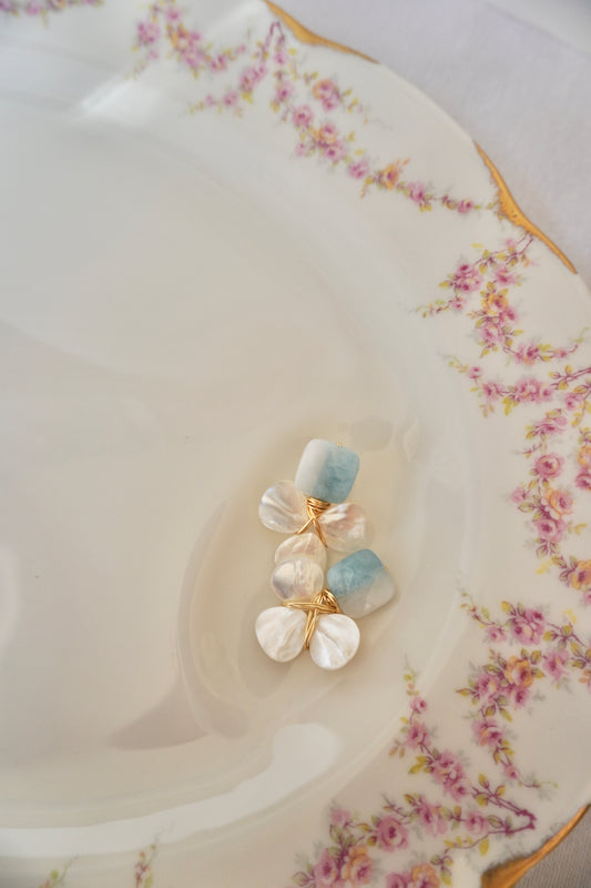 Callie Clover Leafs • Ombré Aquamarine