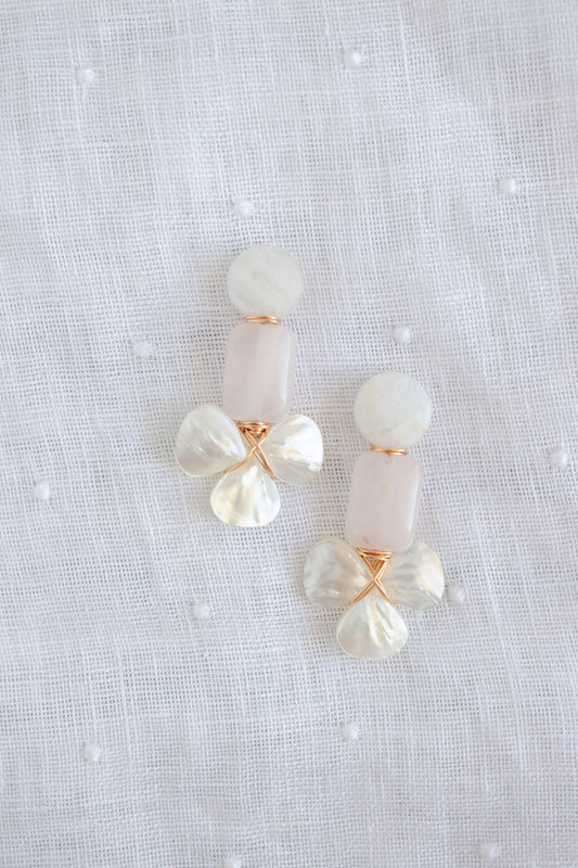 quartz clover leaf | rose quartz