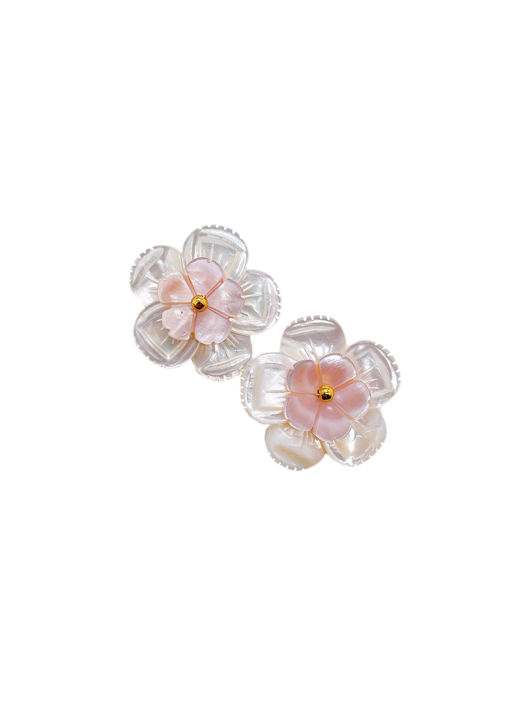 eloise floral studs • light pink